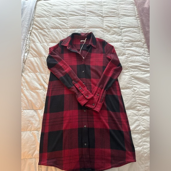 Faherty Red and Black Plaid Sweater Dress - Picture 4 of 9